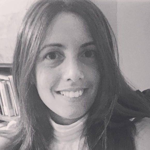 Meet your Posher, Laura - Picture 1 of 1